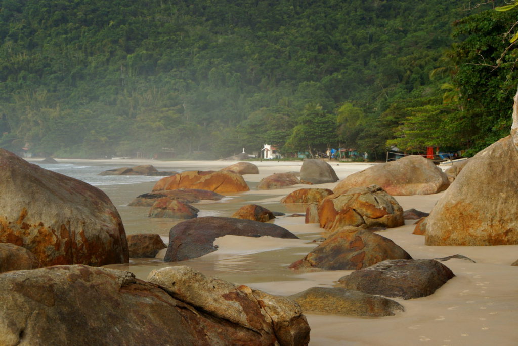 Am Strand von Aventureiro